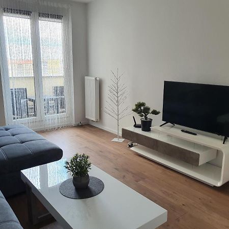 Smarte Dachgeschosswohnung Mit 2 Terrassen Direkt Am Hauptbahnhof Wien Ngoại thất bức ảnh